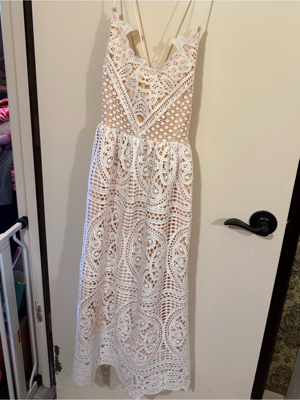 Chic Wish fully lined white crochet dress // M
